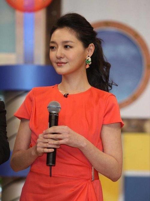 小s爆料被妈妈夸的视频,温馨瞬间感动网友