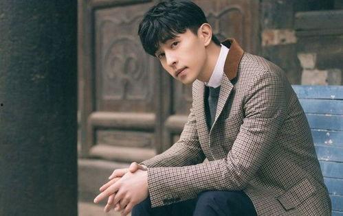 娱乐圈爆料一个男的,神秘男星疑涉感情纠葛，真相究竟如何？