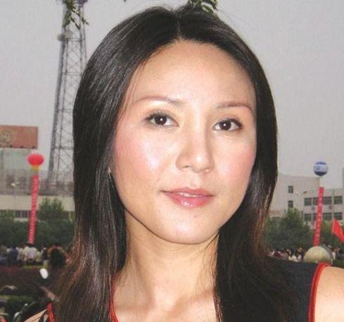 林萍爆料小时候的视频,揭秘童年的美好瞬间