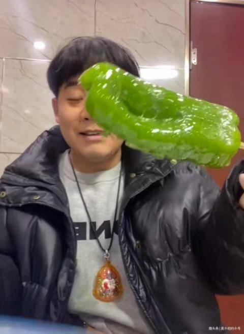 网红秃崽吃瓜视频,揭秘网红圈幕后故事