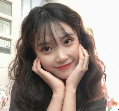 网红吃瓜搞笑头像女孩子,女孩们的欢乐表情包盛宴